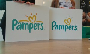 Logo Pampers