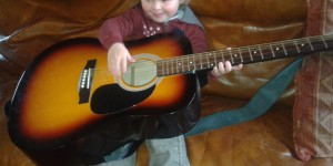 Le boubou guitariste